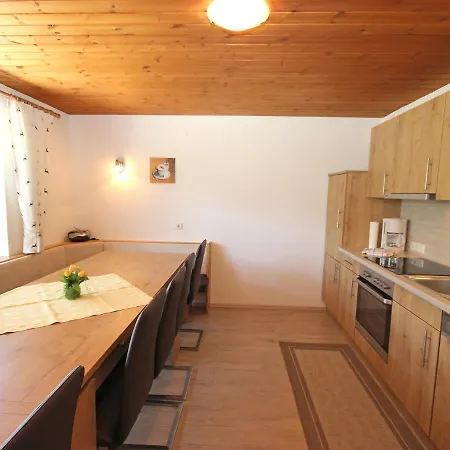 Zeller By Interhome Feriehus Stummerberg